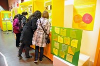 Afin de mieux toucher son public, l'espace Tête à Tête est situé à l'intérieur du... centre commercial Rosny 2.