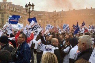 Unite SGP Police manif vendome