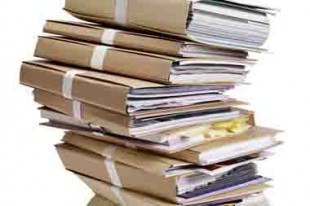 Pile de dossier beiges