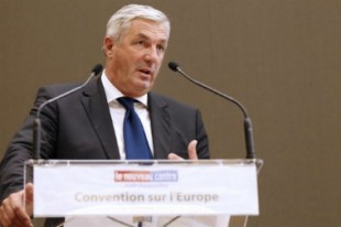 François Sauvadet a rencontré les syndicats le 5 janvier. Ceux-ci déplorent que, dans l'agenda social, ne figure pas l'augmentation du point d'indice