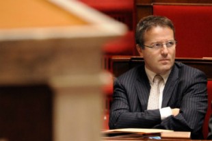 POur Martin Hirsch, fondateur du RSA, "il n'y a pas assez de campagne d'information" auprès des publics concernés par le RSA
