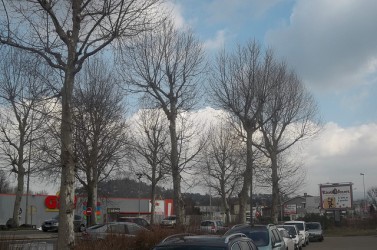 paysage typique de périphérie, près de Saint-Etienne