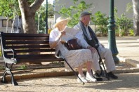 personnes-agees-vieillesse-UNE