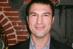 Cyril Cotonat, maire de Ladevèze-Rivière