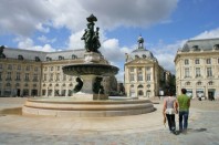 place_bordeaux-3-graces