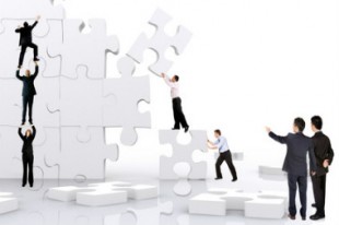 puzzle_assemblage_equipe_fotolia