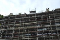 Les travaux de rénovation thermique de l’immeuble situé rue Clavel du 19ème arrondissement de Paris sont les premiers résultats visibles de l’OPATB 19.