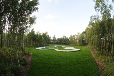 vue_d_ensemble_du_jardin_des_etangs_Gobert