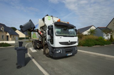 Collecte ordures ménagères et sacs jaunes